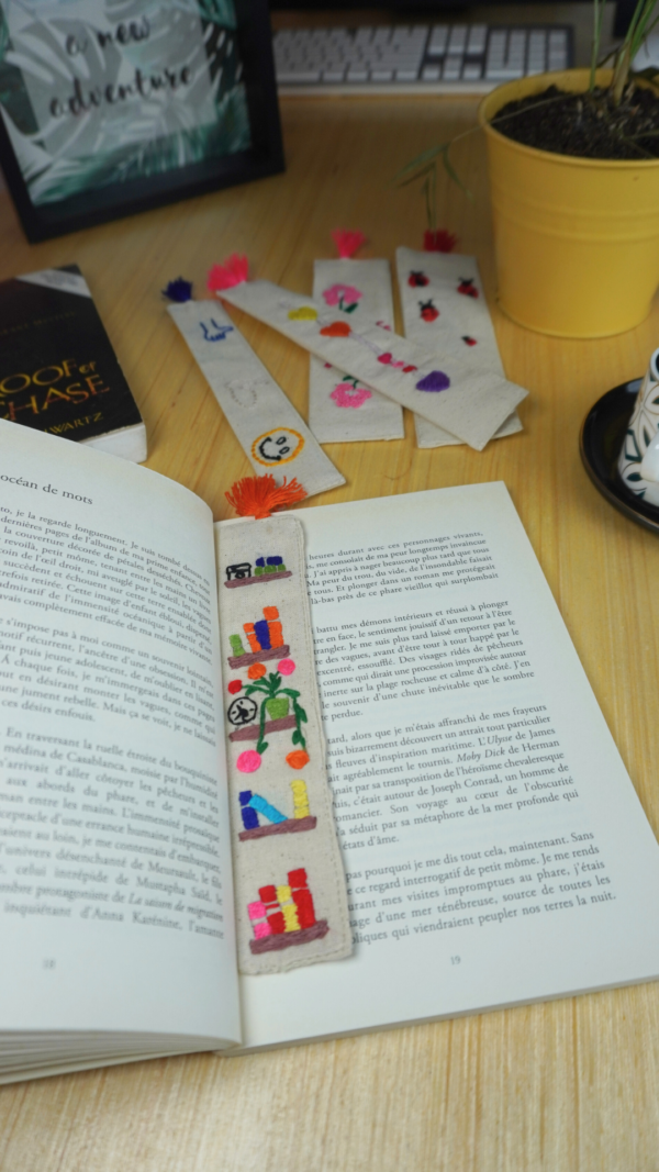 Books - Bookmark