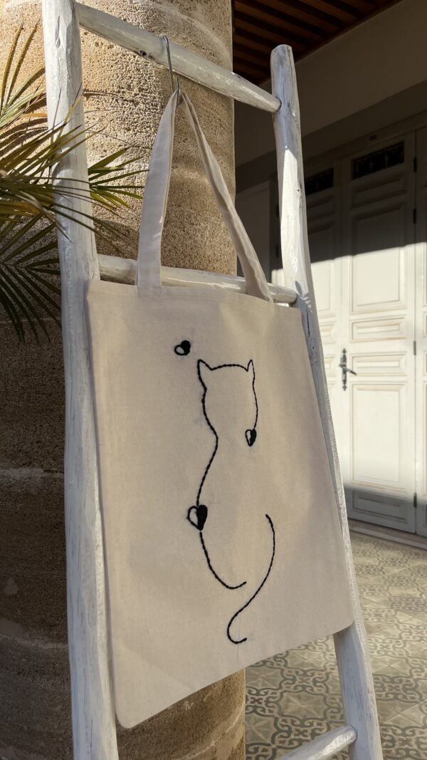 Charming Cat Lover Tote Bag – Image 3