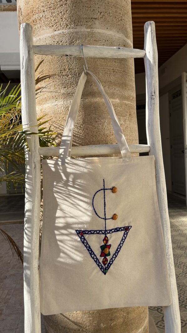 Amazigh Heritage Tote Bag – Image 3